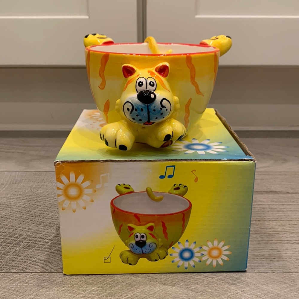 Yellow Cat Ceramic Mug